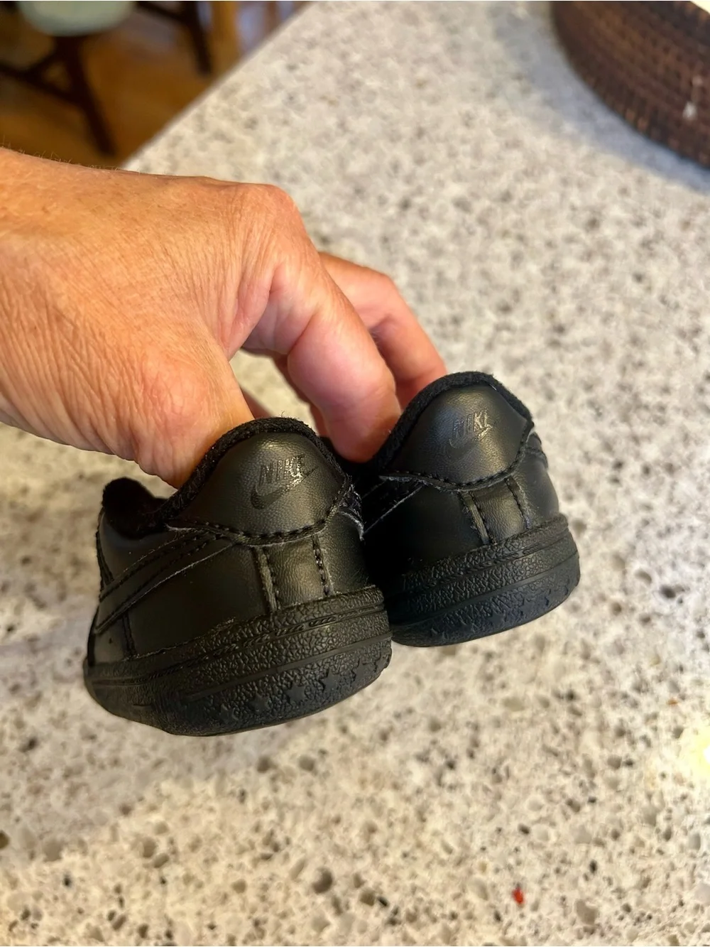 Nike Force 1 Crib Baby Booties Triple Black SIZE 4C Infant Sneaker CK2201-001